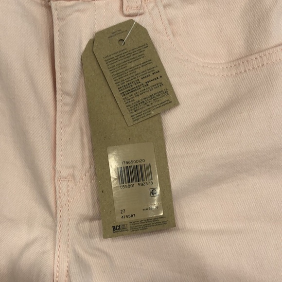 NWT Levi’s High Rise Straight Cropped Pink Jeans Size 27 - Picture 4 of 6